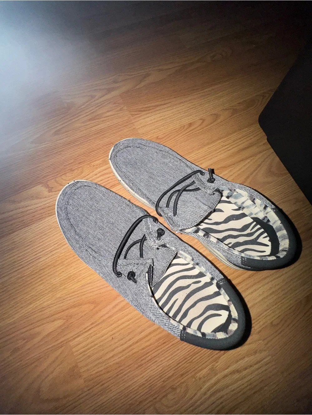 Men's Casual Grey Slip-On Shoes with Zebra Insole